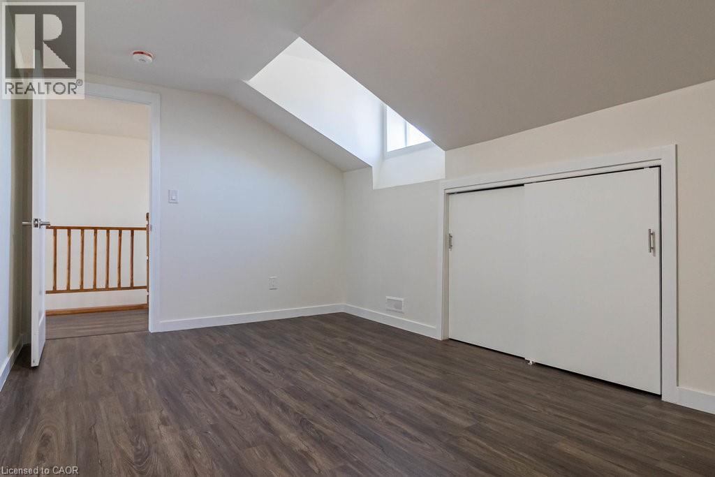 Photo 37 of 111 Wellington Street S, Hamilton ON