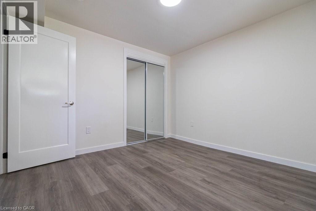 Photo 10 of 111 Wellington Street S, Hamilton ON