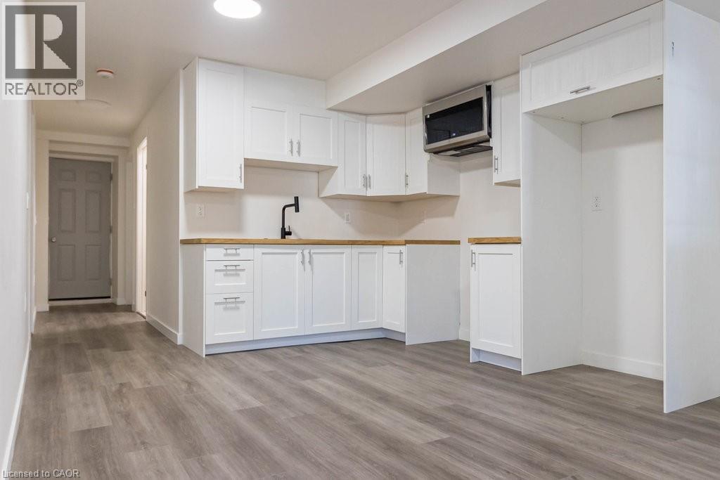 Photo 27 of 111 Wellington Street S, Hamilton ON