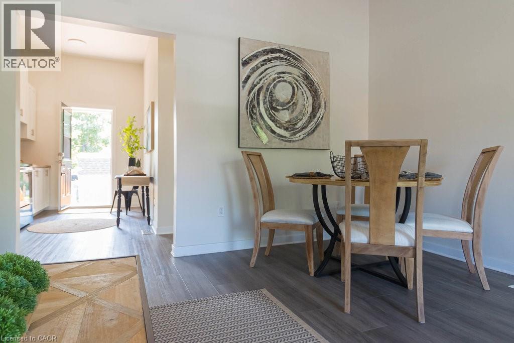 Photo 15 of 111 Wellington Street S, Hamilton ON