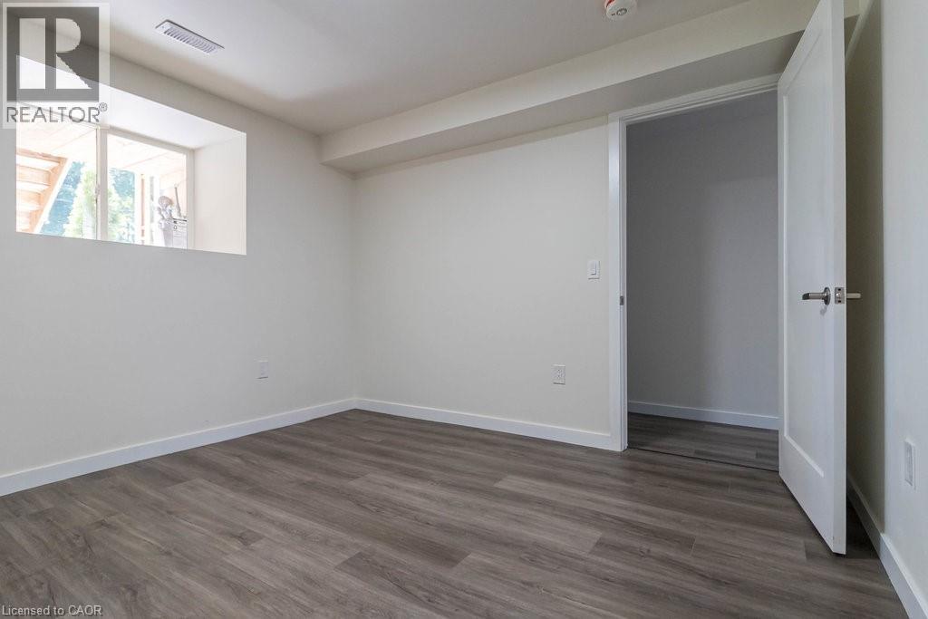 Photo 25 of 111 Wellington Street S, Hamilton ON