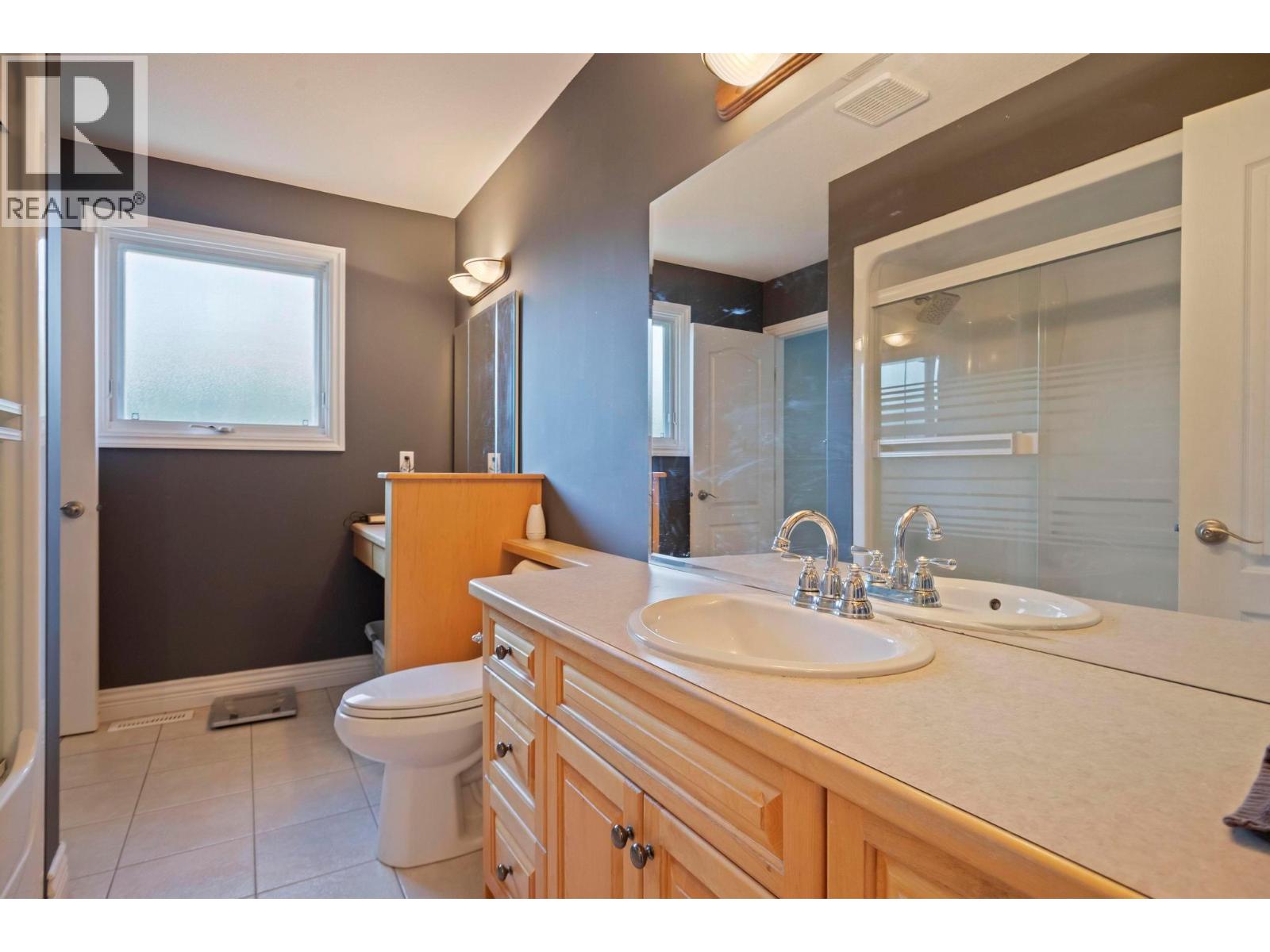Photo 17 of 1685 Jonathan Road, Kelowna BC