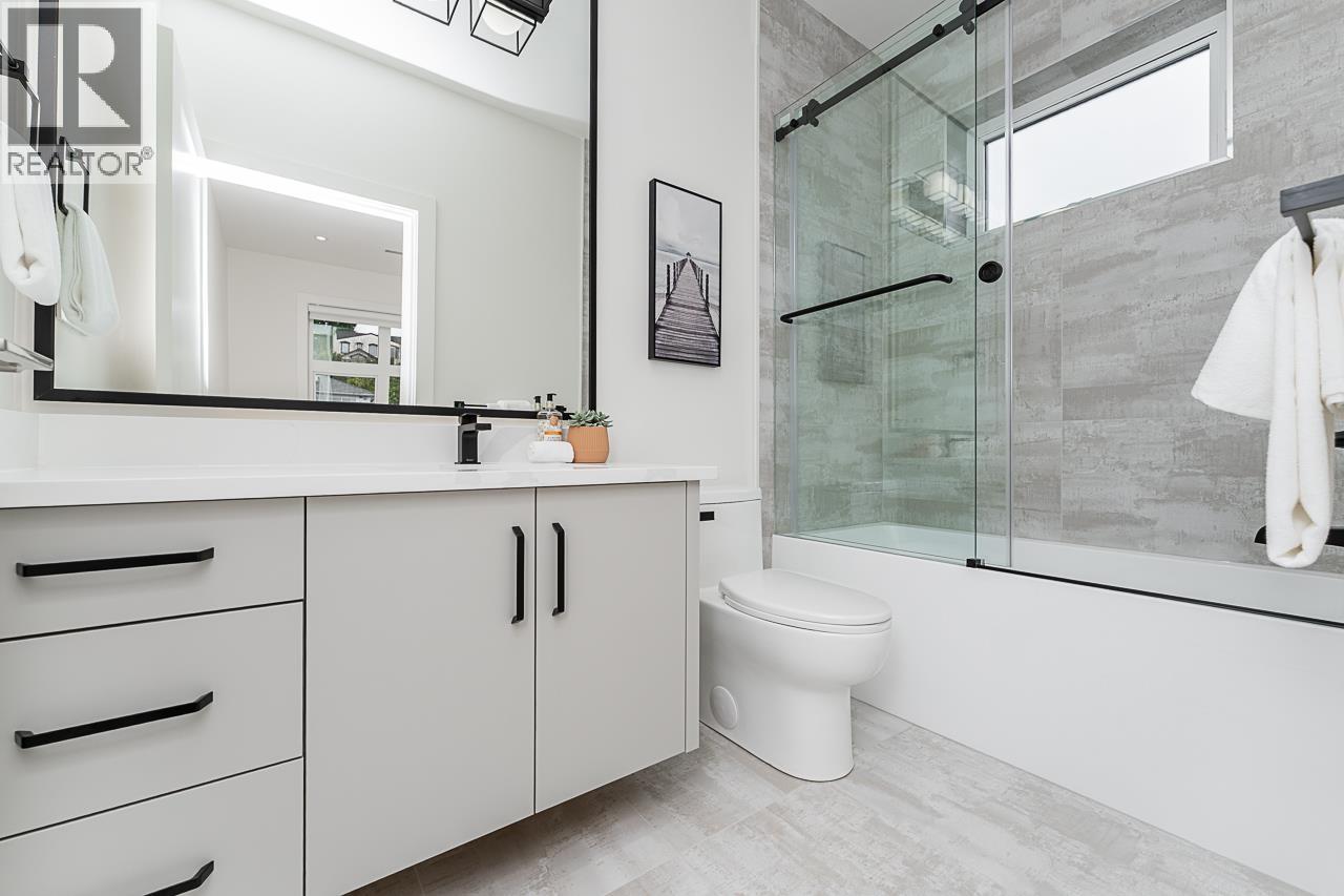 Photo 16 of 1 2837 Oliver Crescent, Vancouver BC