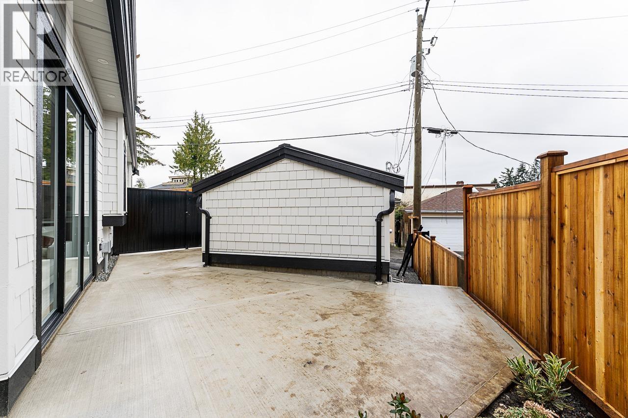 Photo 22 of 1 2837 Oliver Crescent, Vancouver BC