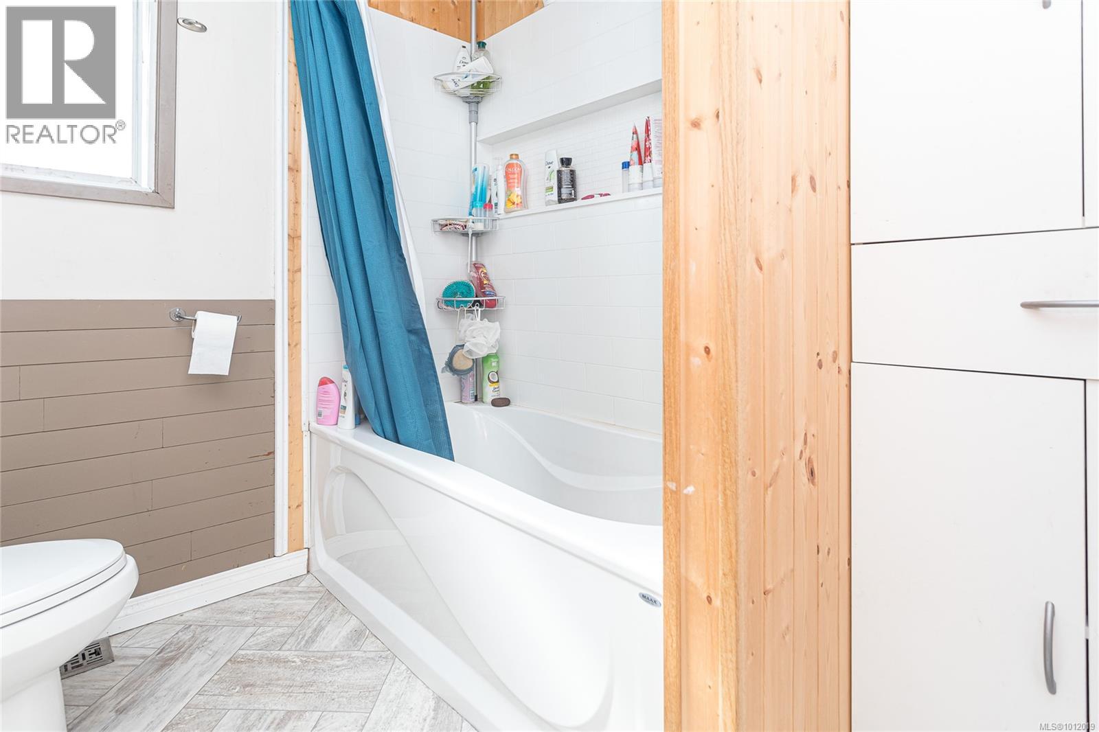 Photo 26 of 437 Methuen St, Ladysmith BC