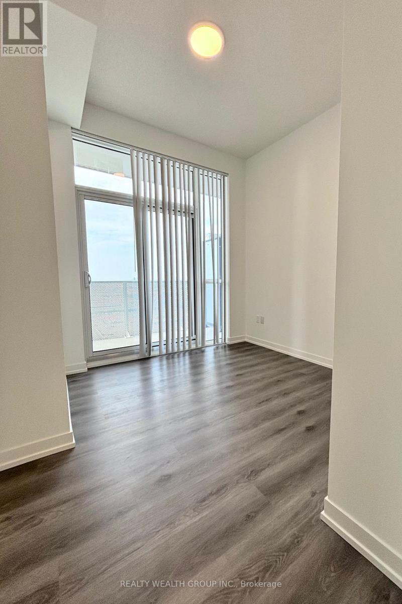 Photo 25 of 3103 28 Interchange Way, Vaughan ON