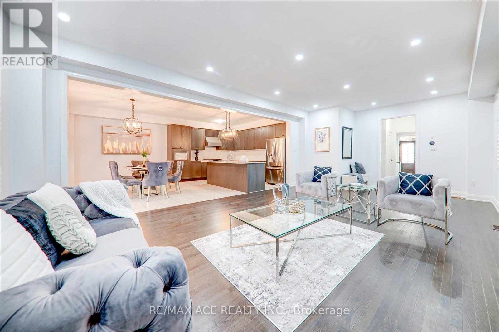 Photo 22 of 27 Hassard Short Lane, Ajax ON