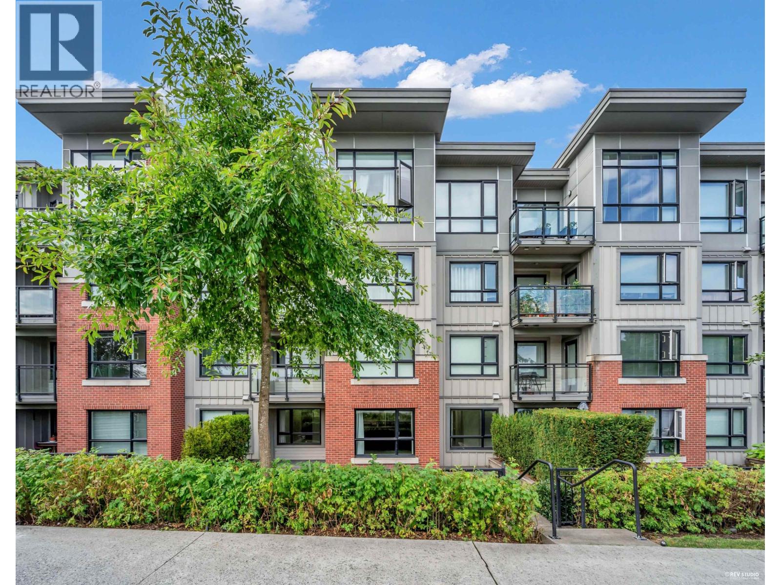 Photo 23 of 125 7088 14th Avenue, Burnaby BC