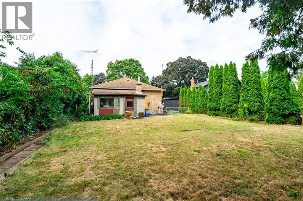 Photo 30 of 961 Danforth Avenue, Burlington ON