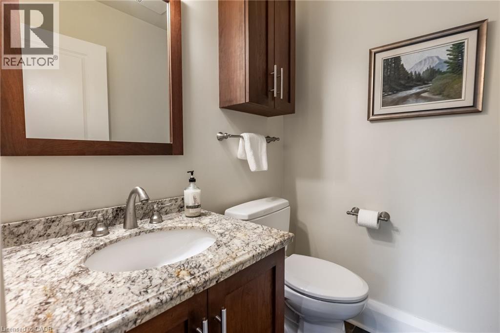 Photo 14 of 158 Dalewood Crescent, Hamilton ON