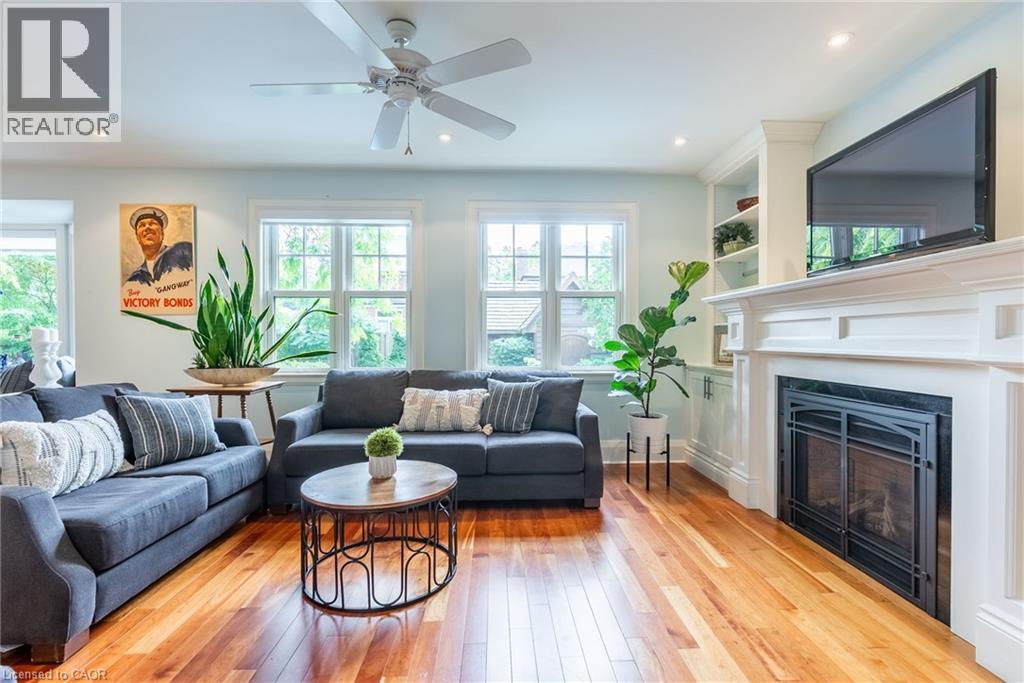 Photo 36 of 158 Dalewood Crescent, Hamilton ON
