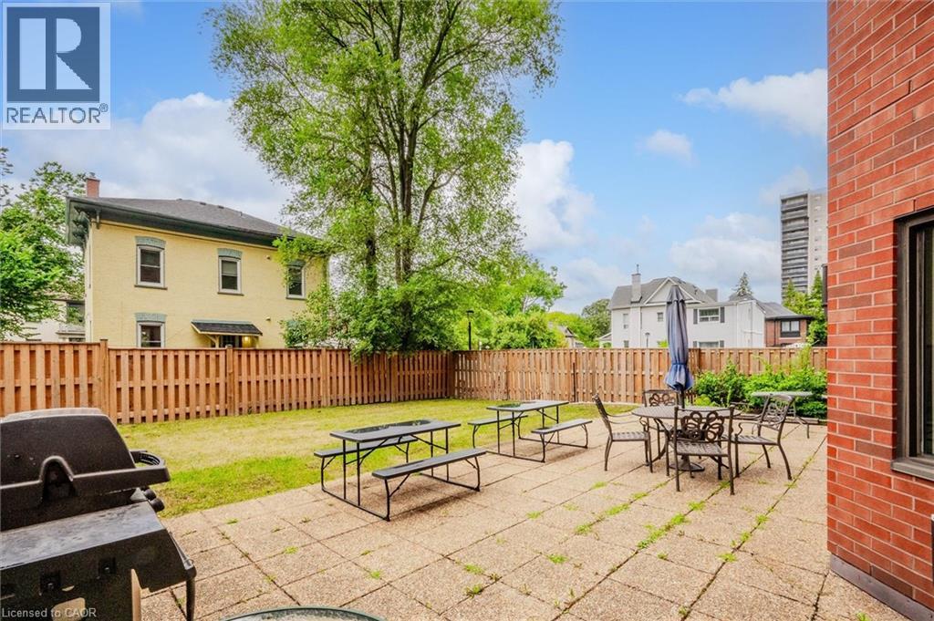 Photo 9 of 10 Ellen Street E Unit 808, Kitchener ON