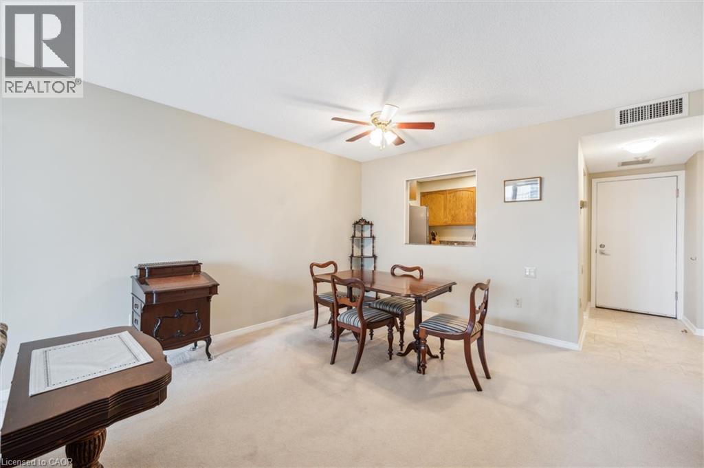 Photo 8 of 10 Ellen Street E Unit 808, Kitchener ON
