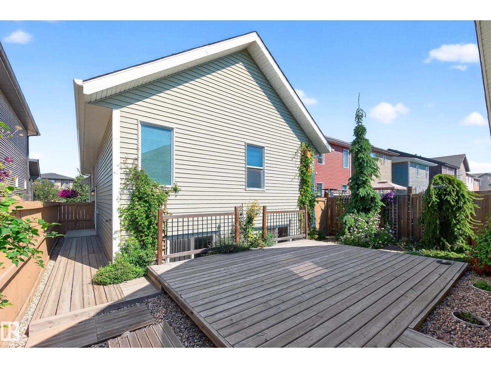 Photo 26 of 3327 Weidle Wy Sw, Edmonton AB