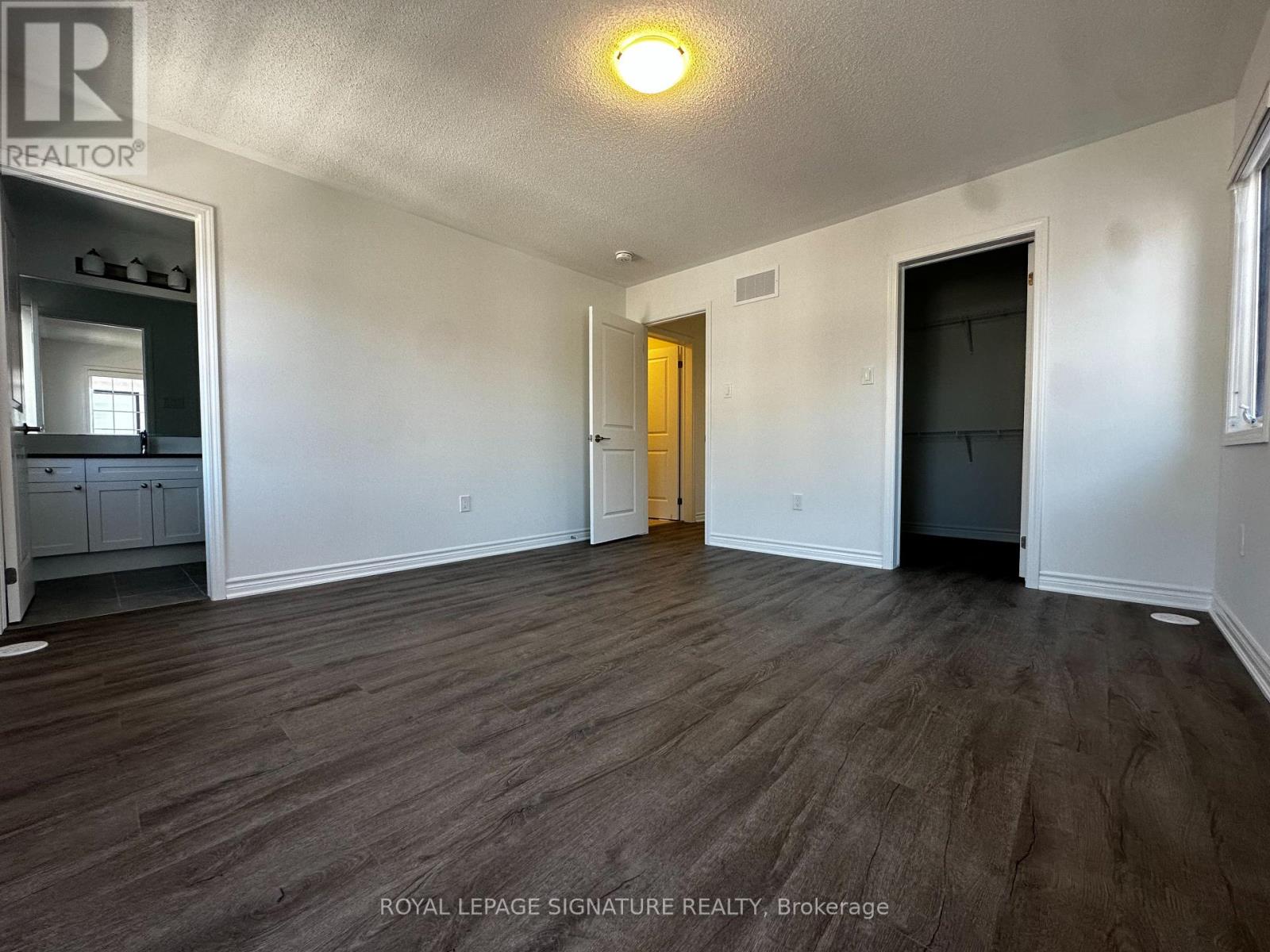Photo 8 of 6 1259 Lily Crescent, Milton ON
