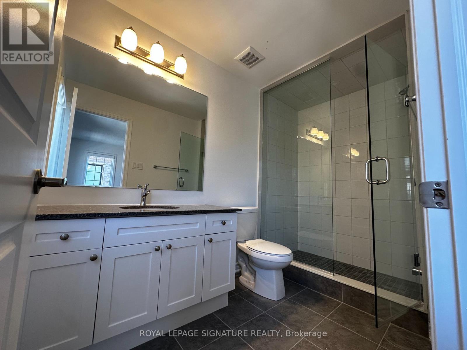 Photo 9 of 6 1259 Lily Crescent, Milton ON