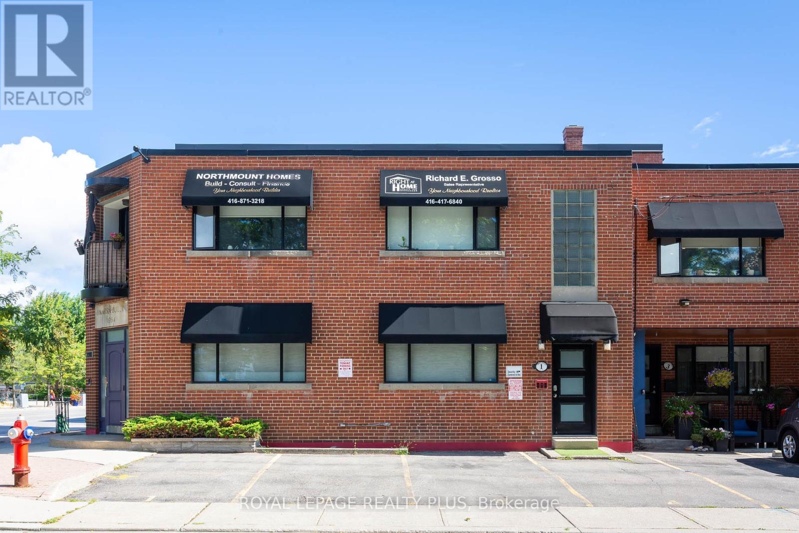 Photo 24 of 2 1 Elmwood Avenue S, Mississauga ON
