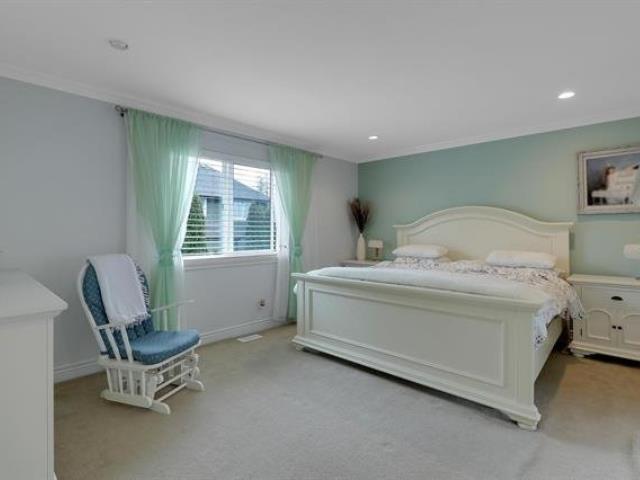 Photo 8 of 5884 164 A Street, Surrey BC