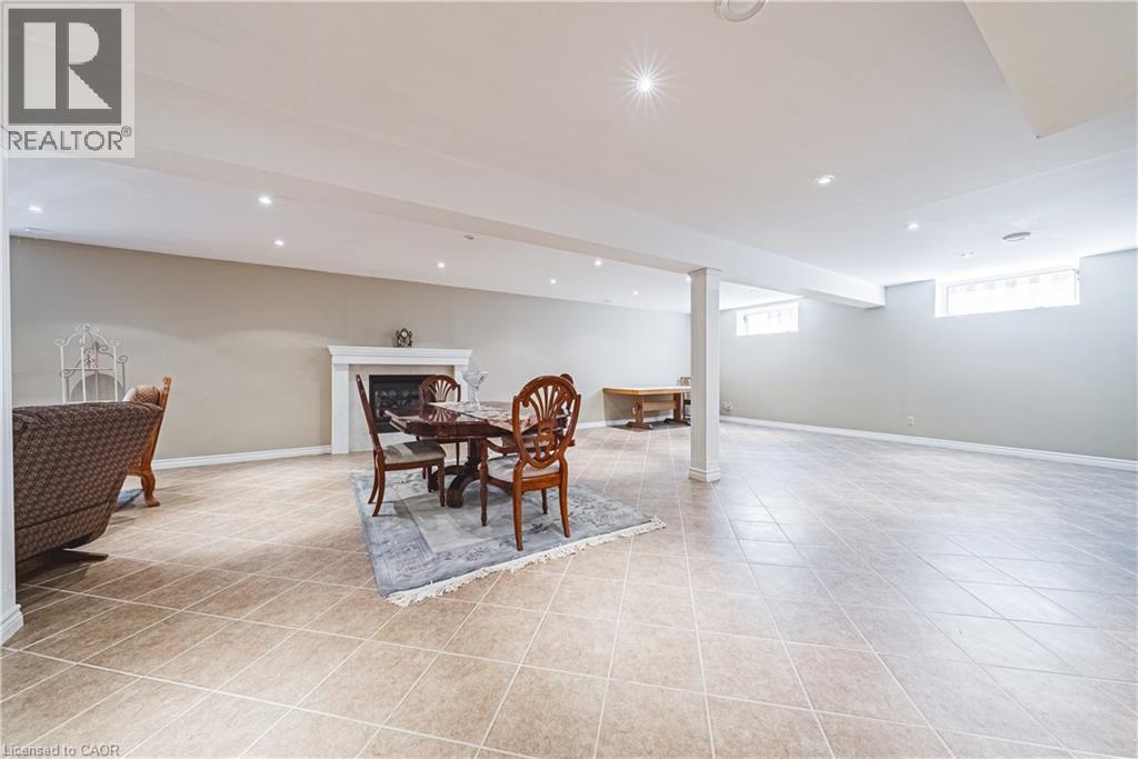 Photo 32 of 65 Mount Pleasant Drive, Hamilton ON