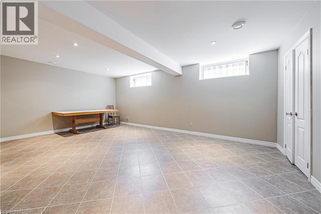 Photo 27 of 65 Mount Pleasant Drive, Hamilton ON