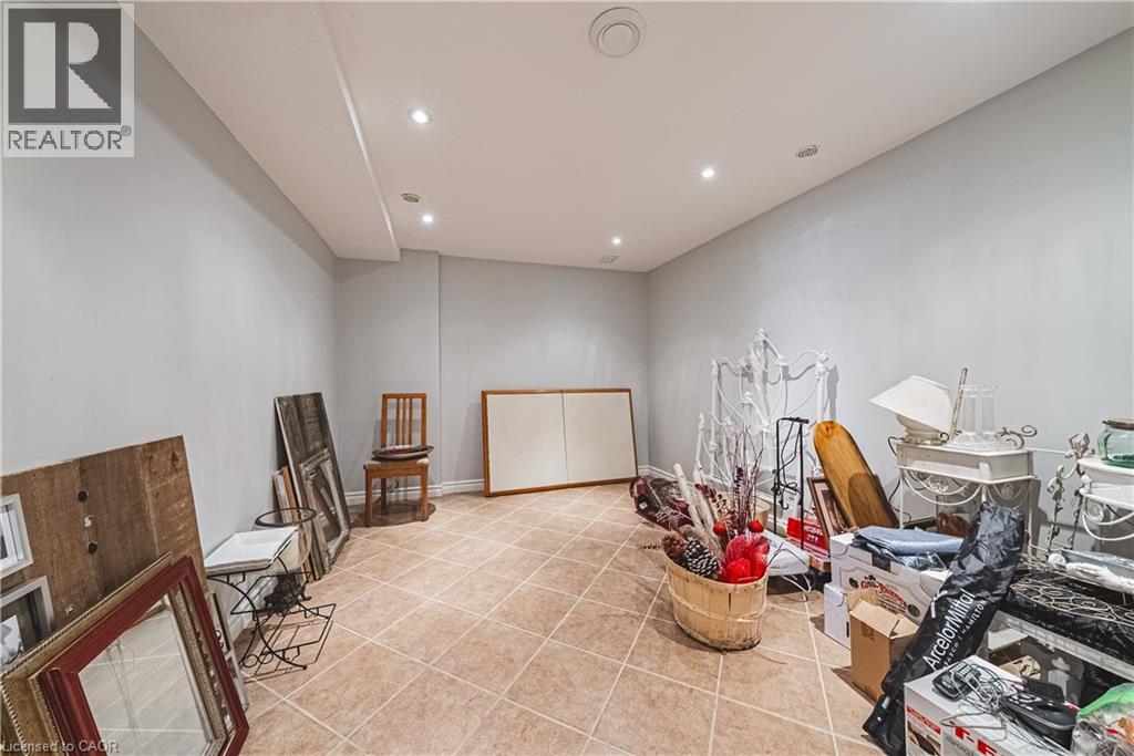 Photo 50 of 65 Mount Pleasant Drive, Hamilton ON