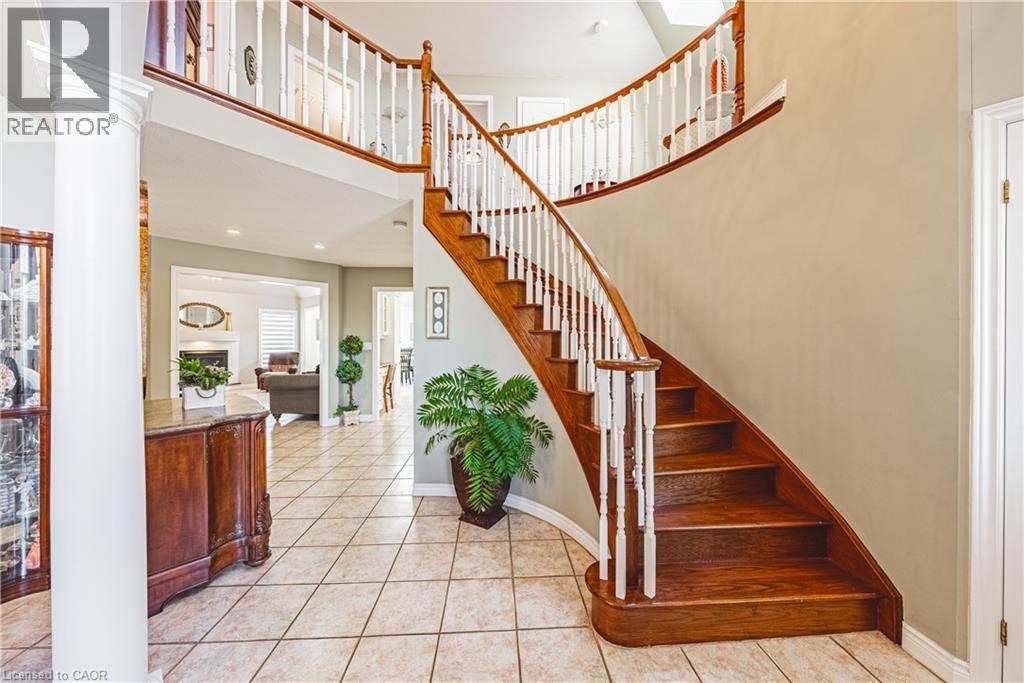 Photo 18 of 65 Mount Pleasant Drive, Hamilton ON