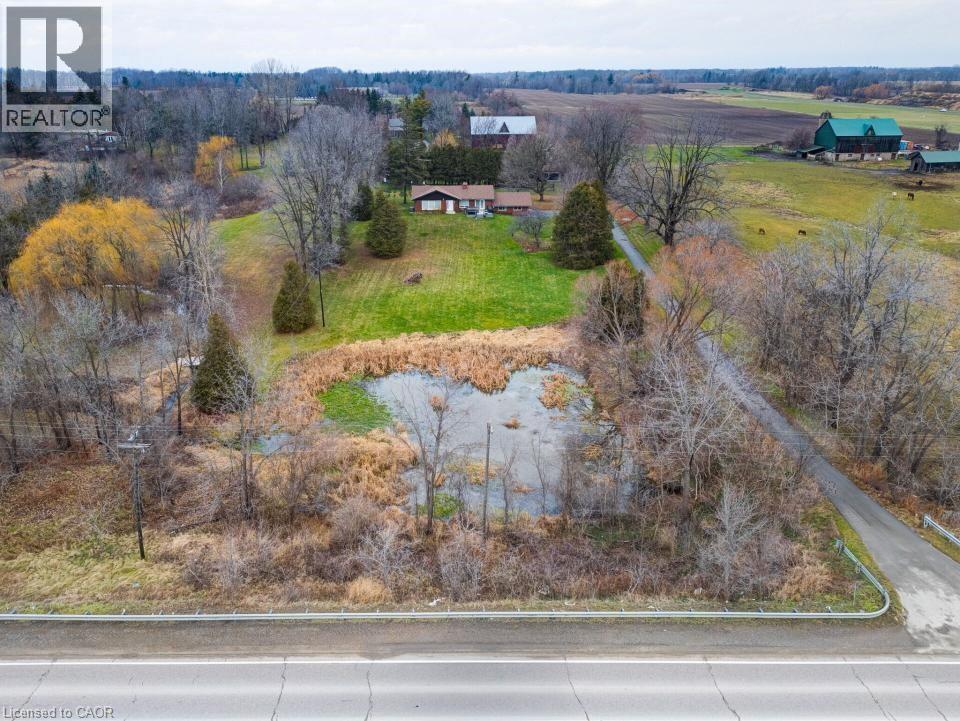Photo 6 of 491 Hwy 5 W, Dundas ON