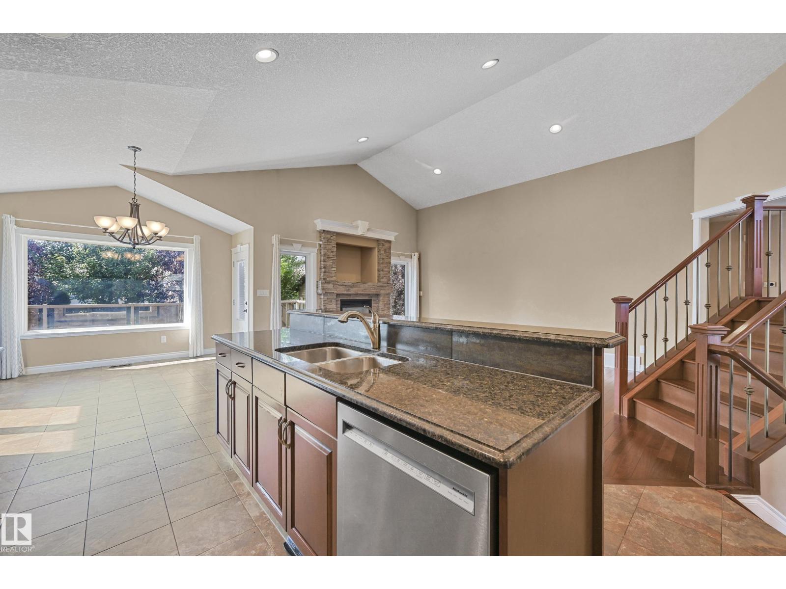 Photo 48 of 1213 Adamson Dr Sw, Edmonton AB