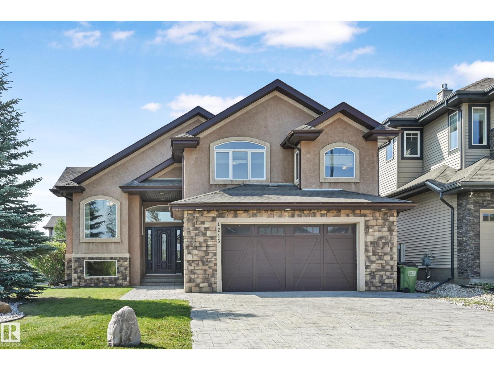 Photo 19 of 1213 Adamson Dr Sw, Edmonton AB