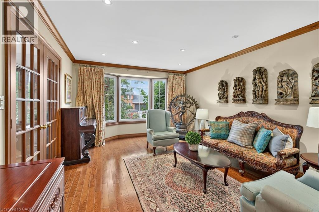 Photo 12 of 64 Summerdale Place, Ancaster ON