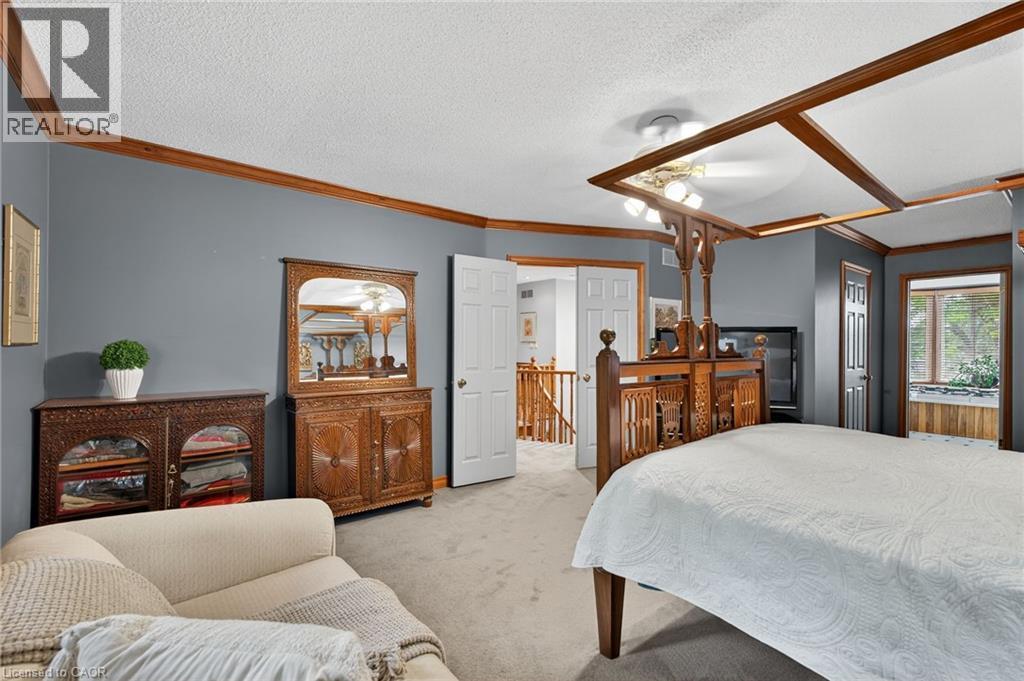 Photo 30 of 64 Summerdale Place, Ancaster ON