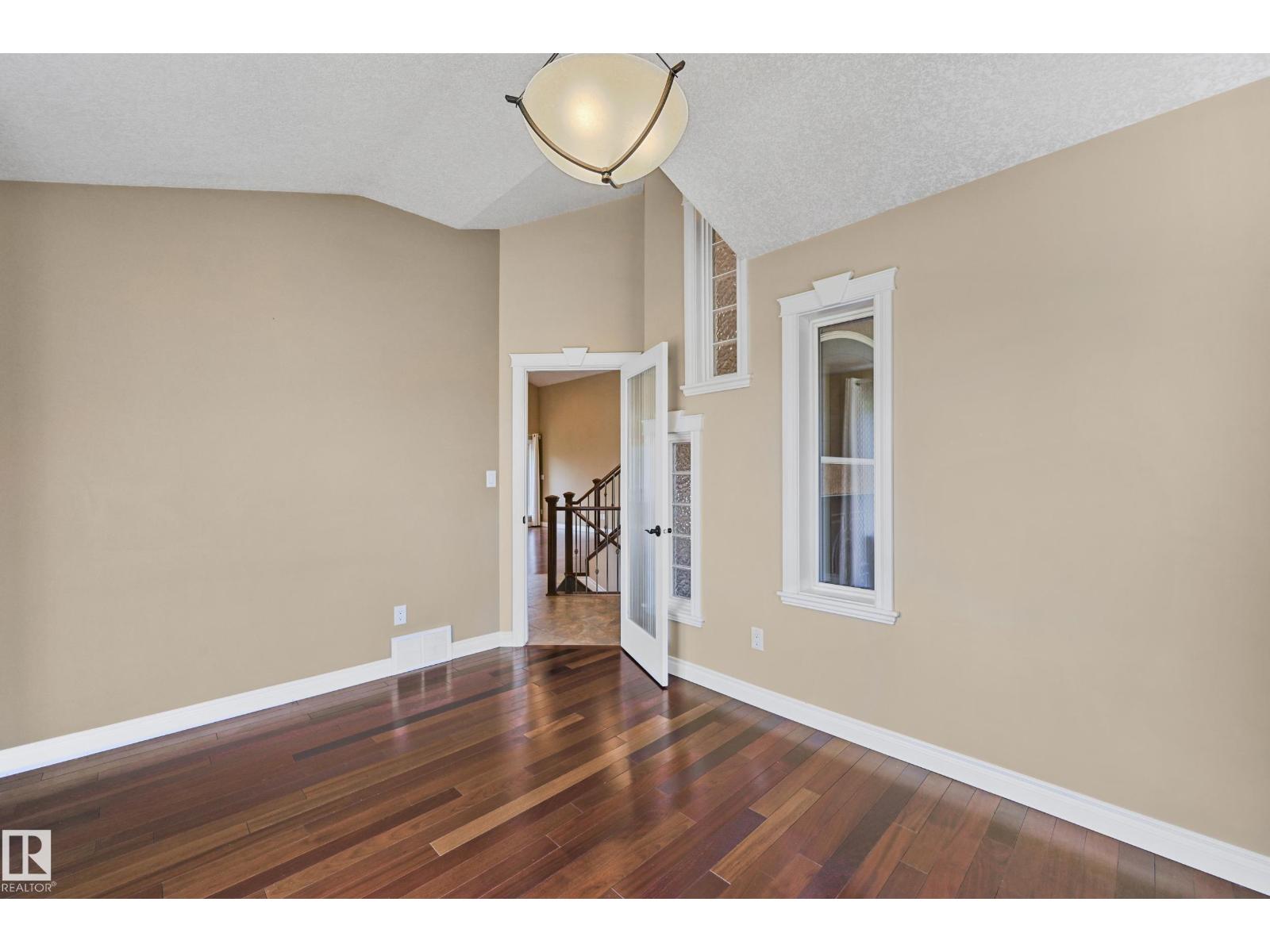 Photo 43 of 1213 Adamson Dr Sw, Edmonton AB
