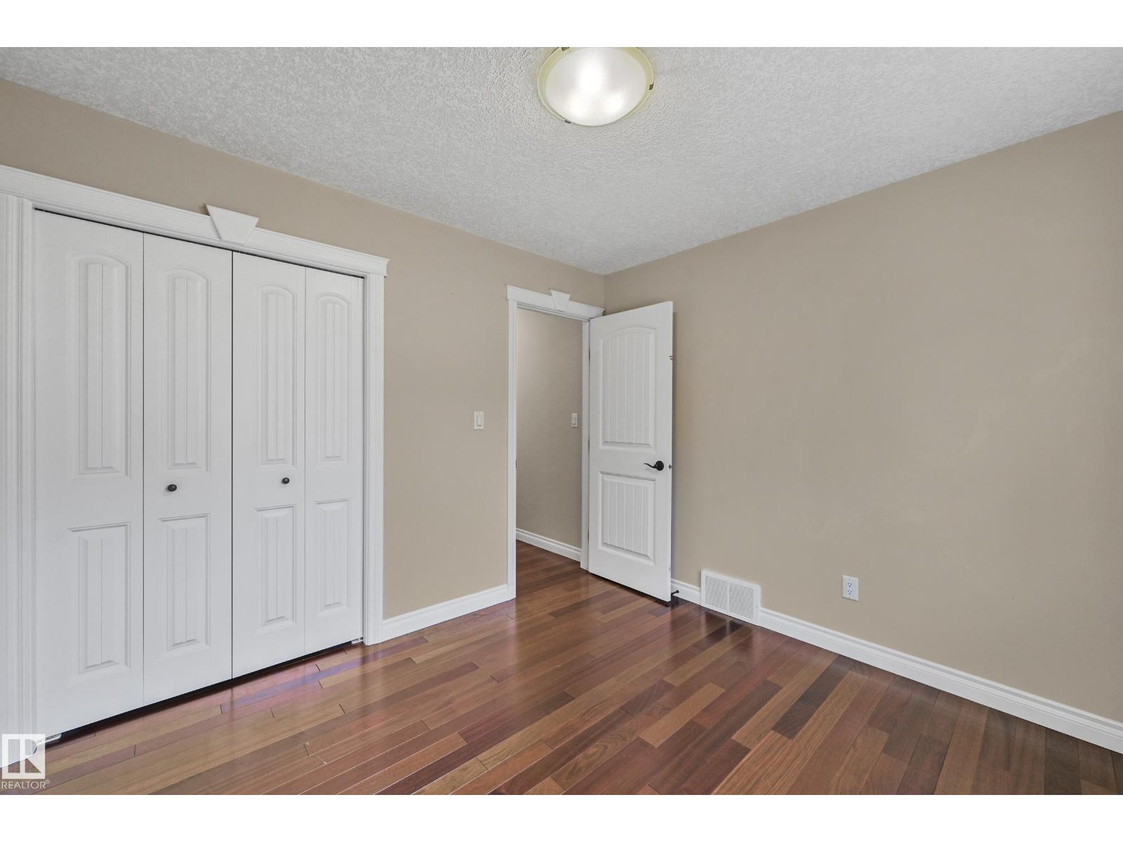 Photo 44 of 1213 Adamson Dr Sw, Edmonton AB