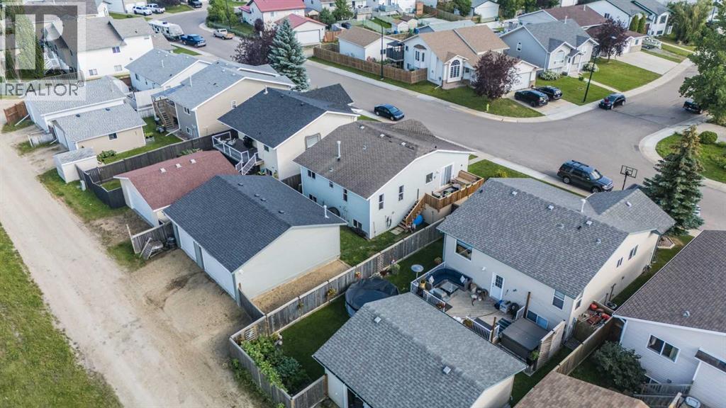 Photo 4 of 85 Obrien Crescent, Red Deer AB