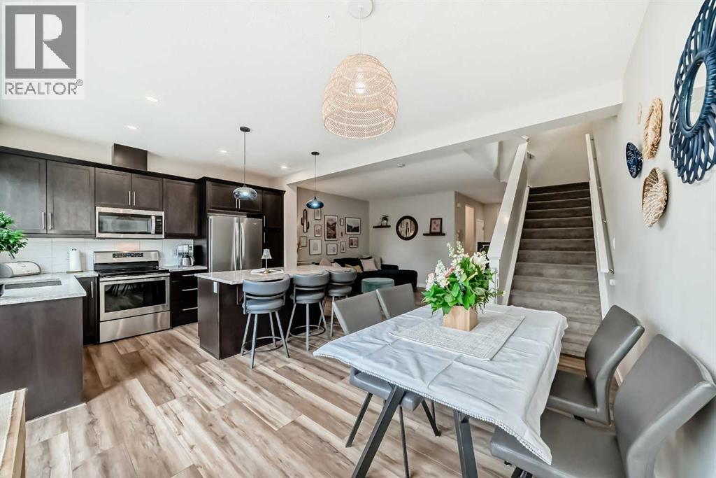 Photo 20 of 106 Kingfisher Crescent Se, Airdrie AB
