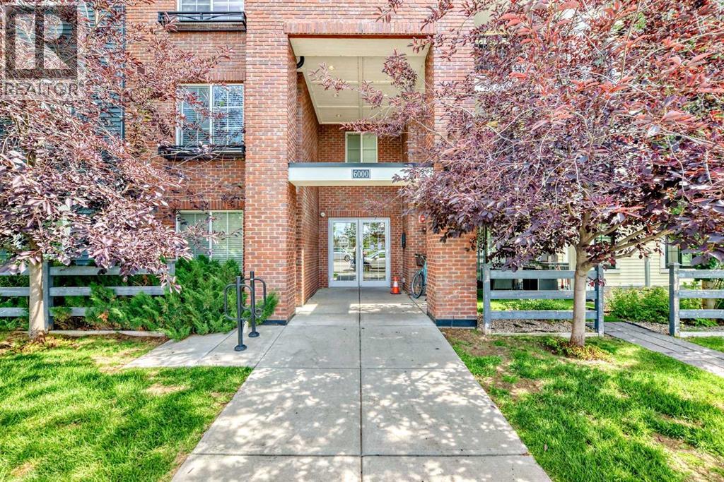 Photo 2 of 6315 755 Copperpond Boulevard Se, Calgary AB