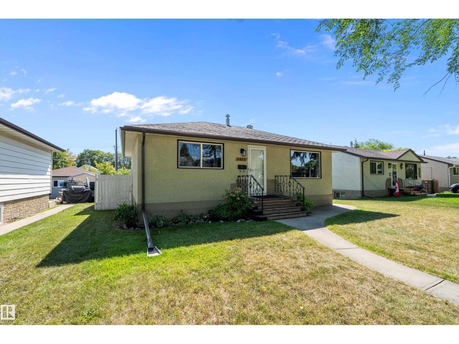 Photo 28 of 4405 116 Av Nw, Edmonton AB