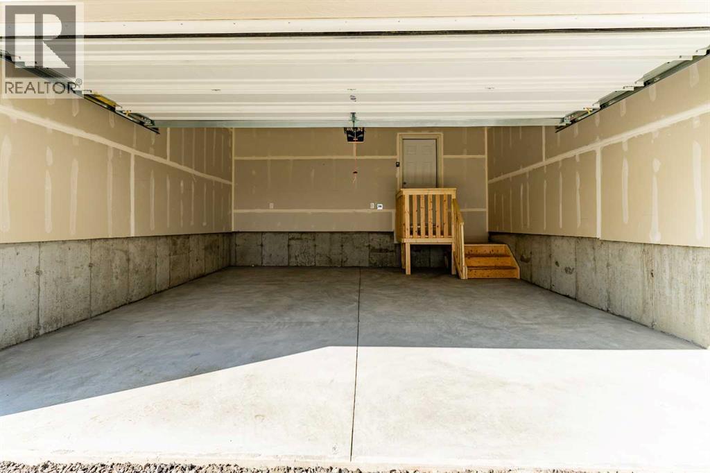 Photo 27 of 17 Southwinds Link Sw, Airdrie AB