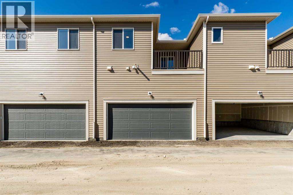 Photo 29 of 17 Southwinds Link Sw, Airdrie AB