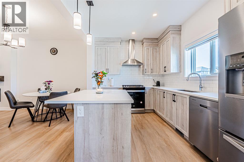 Photo 28 of 609 Baywater Manor Sw, Airdrie AB