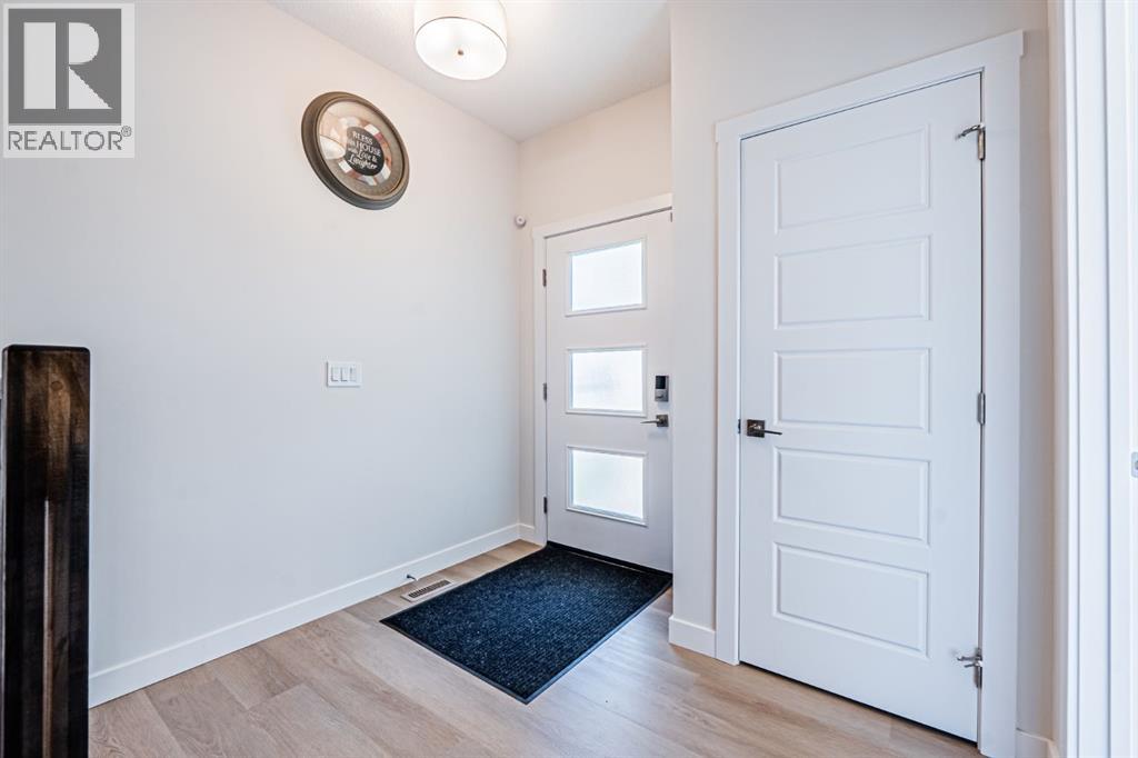 Photo 45 of 609 Baywater Manor Sw, Airdrie AB