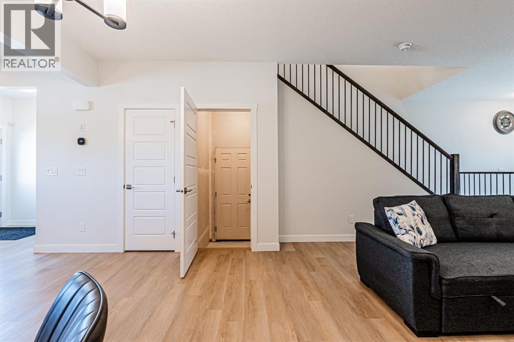 Photo 6 of 609 Baywater Manor Sw, Airdrie AB