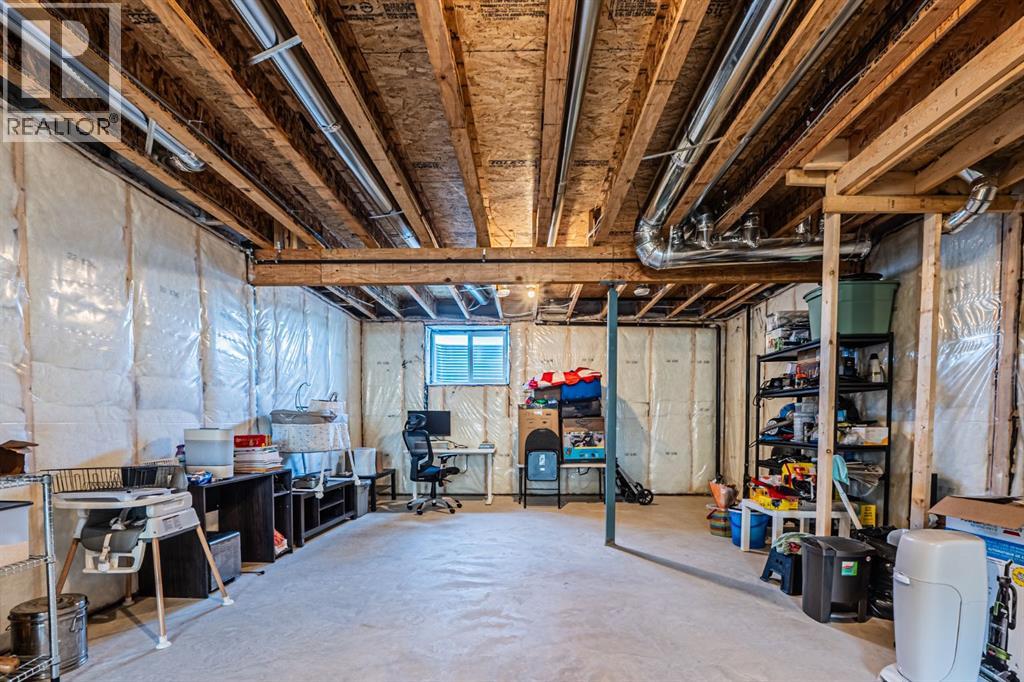 Photo 10 of 609 Baywater Manor Sw, Airdrie AB
