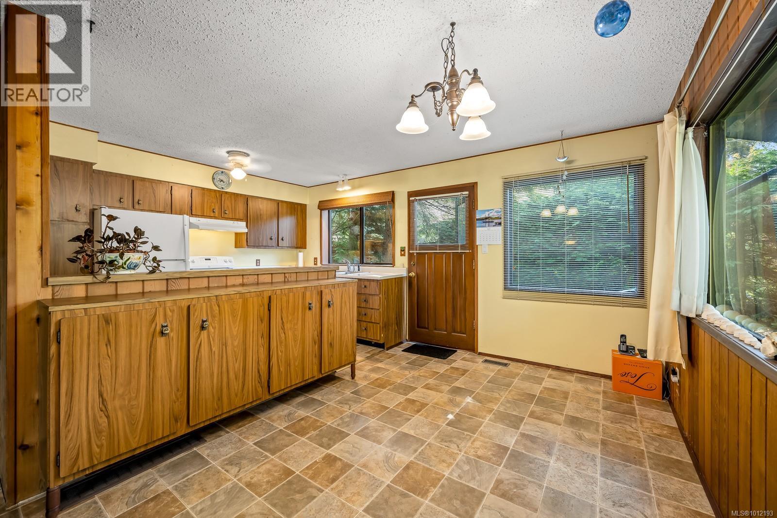 8837 HENDERSON Ave, Black Creek