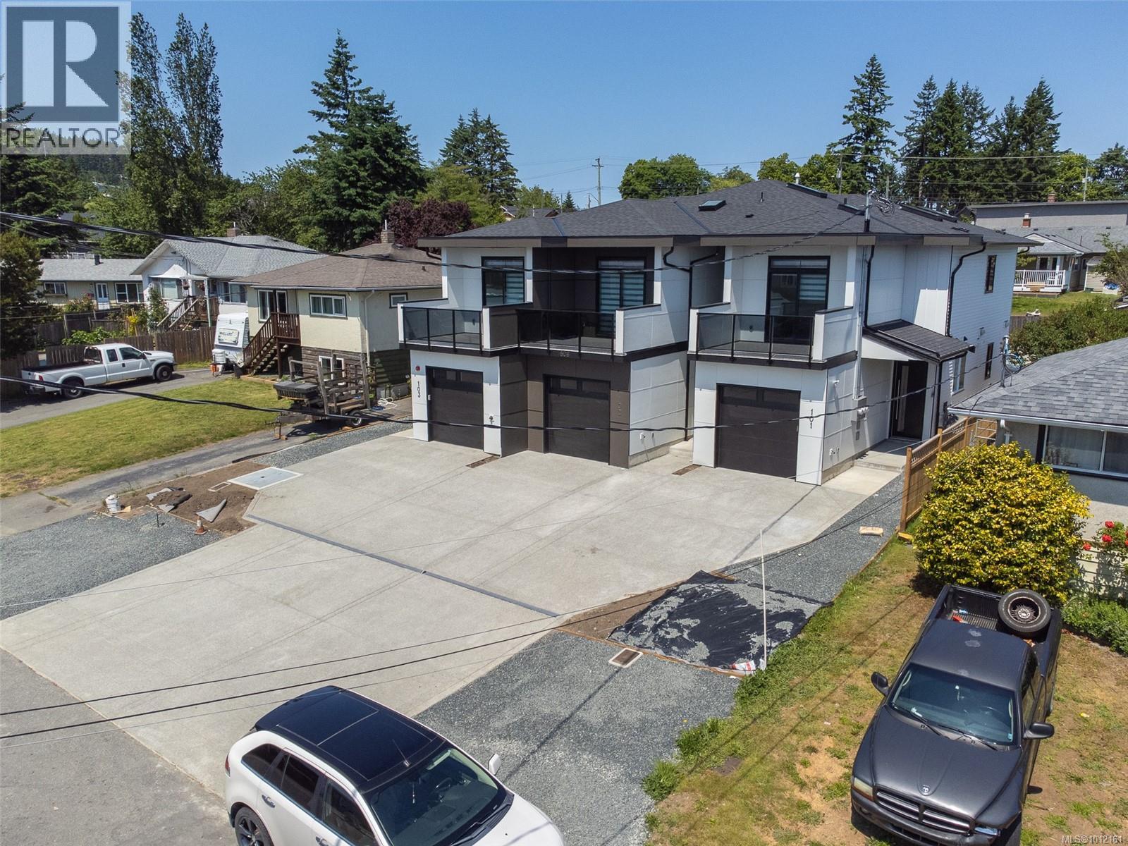Photo 36 of 102 608 Sandy Crt, Nanaimo BC