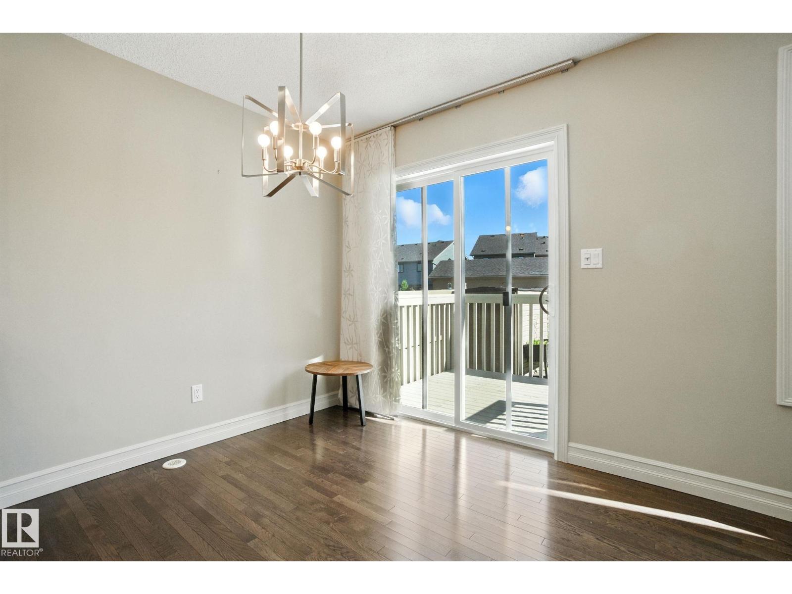 Photo 24 of 6815 Cardinal Li Sw, Edmonton AB