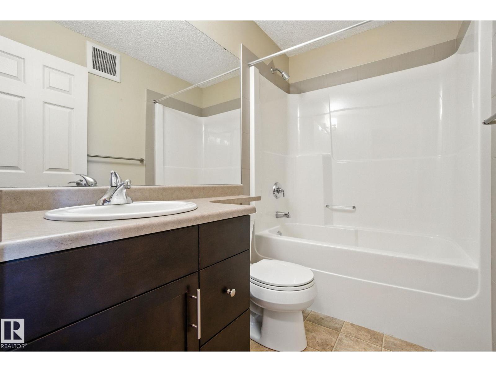 Photo 20 of 6815 Cardinal Li Sw, Edmonton AB