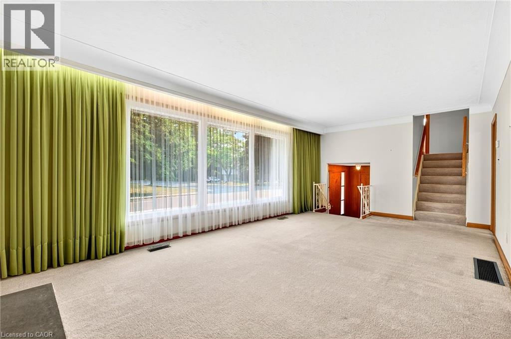 Photo 33 of 171 Bendamere Avenue, Hamilton ON