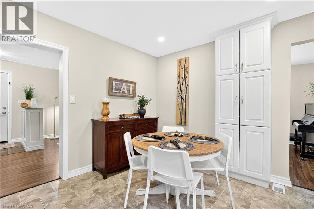 Photo 14 of 198 San Pedro Drive, Hamilton ON