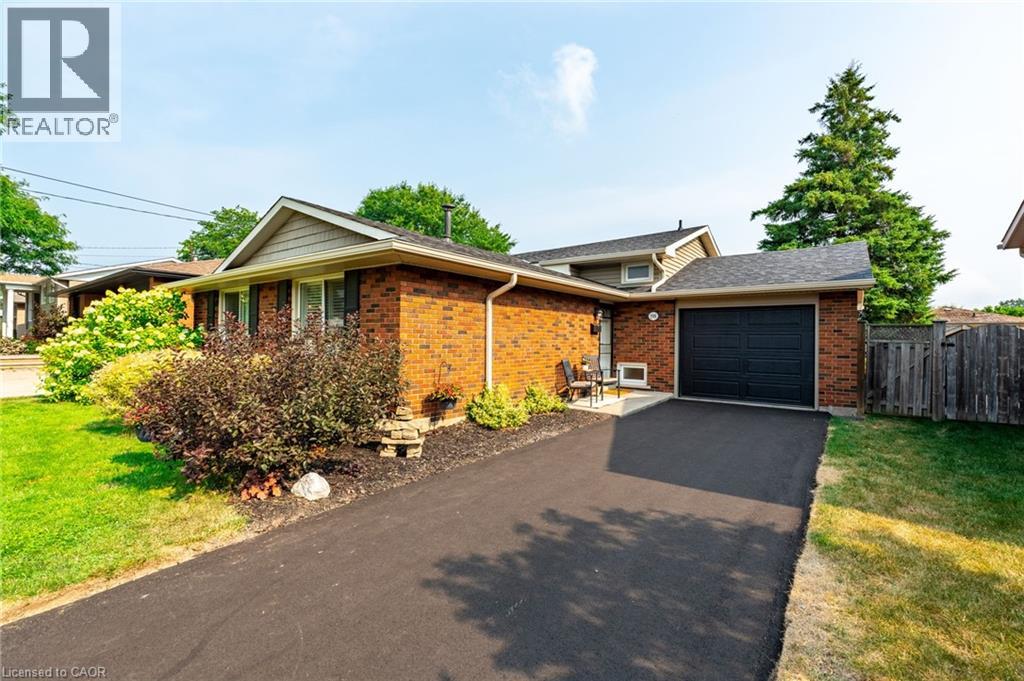 Photo 4 of 198 San Pedro Drive, Hamilton ON